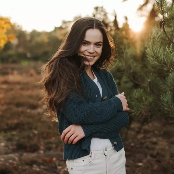 Strickjacke Marla | Petrol aus Bio-Baumwolle - siebenKÄSEhoch