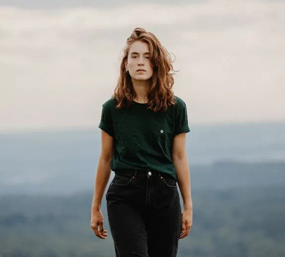 T-Shirt Alva | Waldgrün aus Bio-Baumwolle - siebenKÄSEhoch